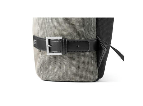 DIVERGENT BACKPACK II. Mochila para portátil de hasta 15.6'' en tela y PU
