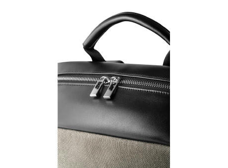 DIVERGENT BACKPACK II. Mochila para portátil de hasta 15.6'' en tela y PU