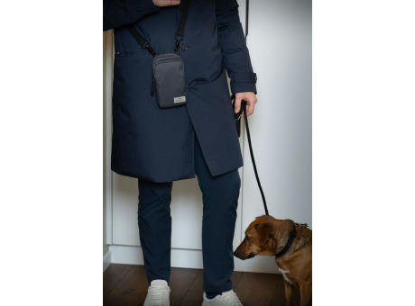 TROIKA Smartphone Umhängetasche BLUE CYCLE SMARTBAG