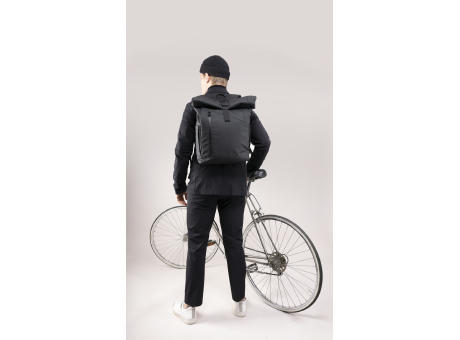 TROIKA Roll Top Rucksack TROIKA BLACK ROLL TOP